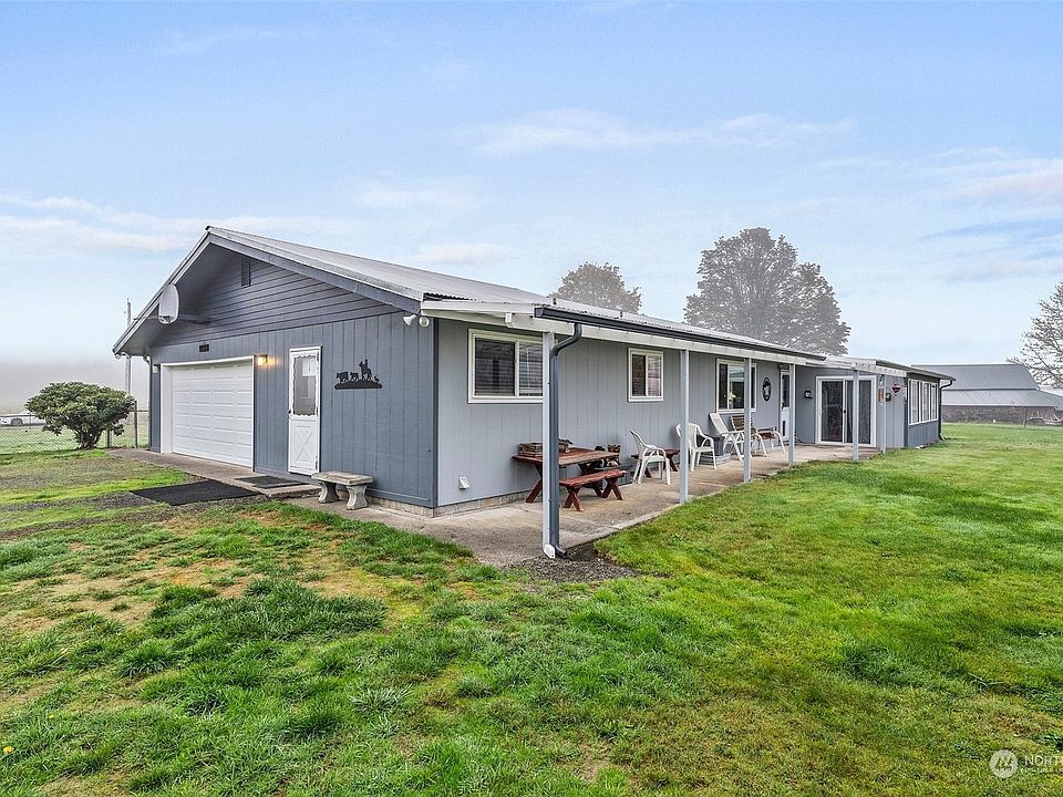 1st image of 5935 199th Avenue SE