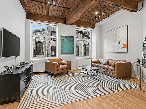 2nd image of 205 E 22nd St APT 4C