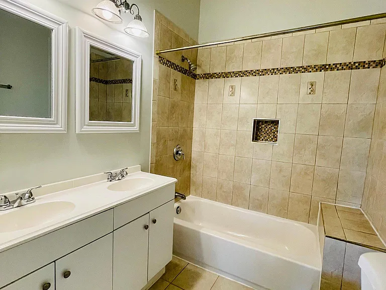 126 Thomas St NW #1 — Photo 11