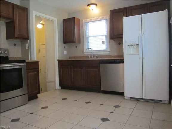 2nd image of 4197 W 140th St