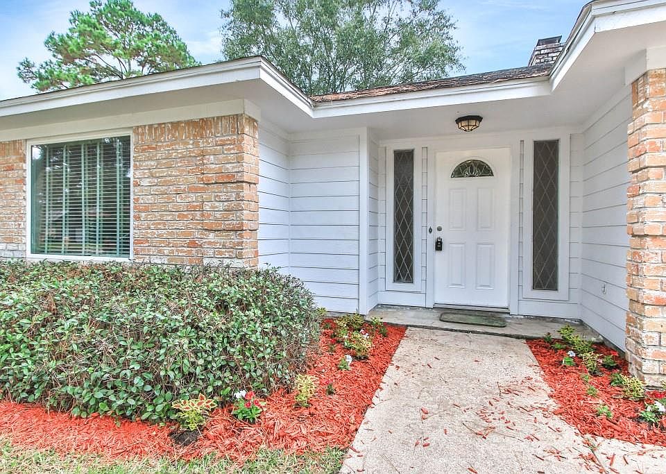 1st image of 15706 Pagehurst Dr