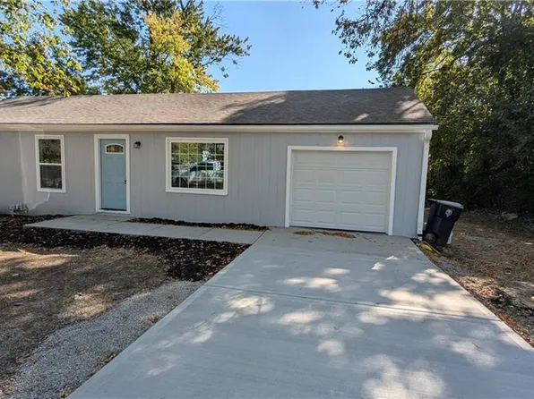 3789 Meadow Ln, Kansas City, MO 64137