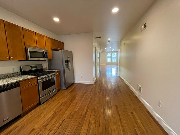 4th image of 6336 Marchand St #2