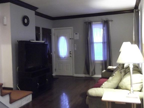 2nd image of 66 Parkhurst St #66