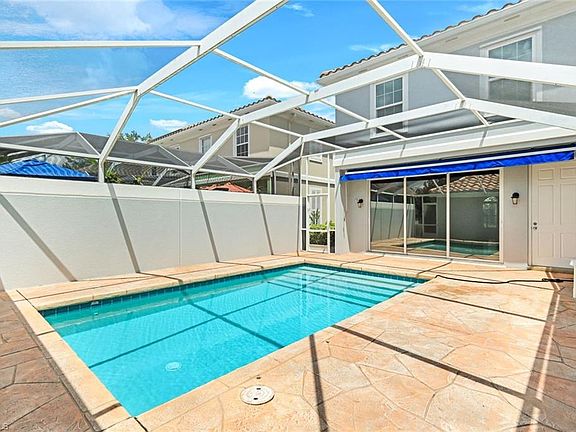 2nd image of 6124 Towncenter CIR