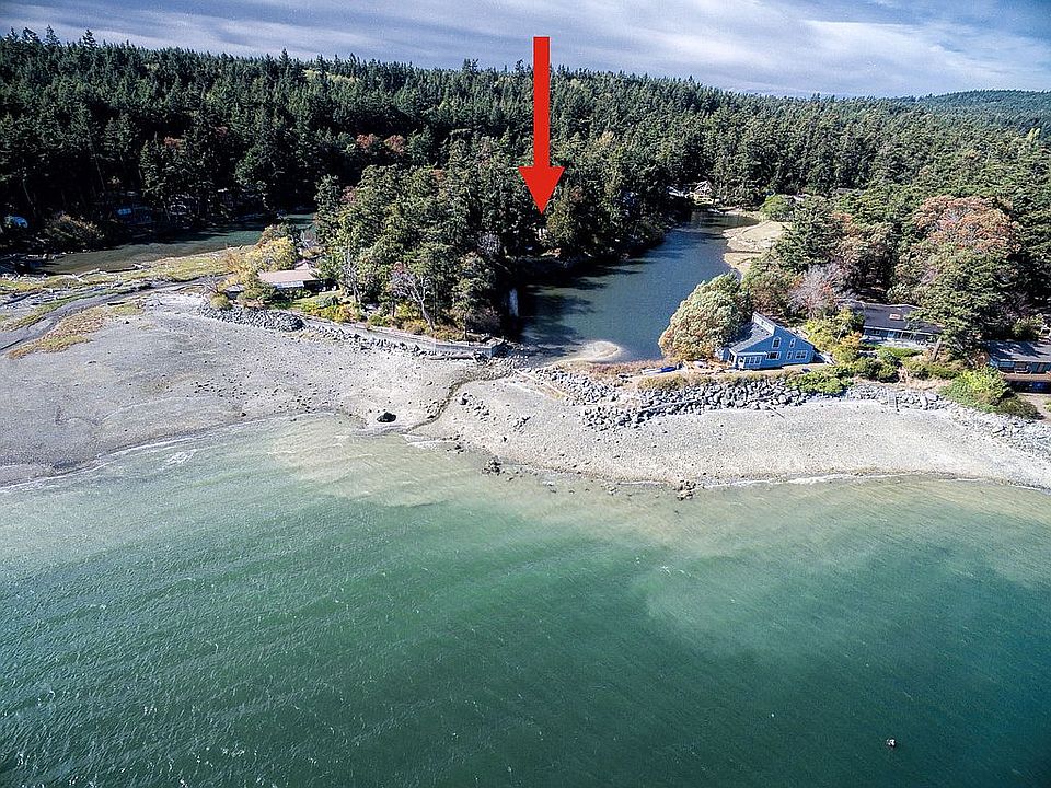 1st image of 2068 Twin Lagoon Ln