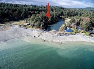 2068 Twin Lagoon Ln, Coupeville, WA 98239