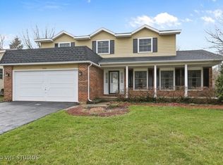 1638 Hemstock Ave, Wheaton, IL 60189