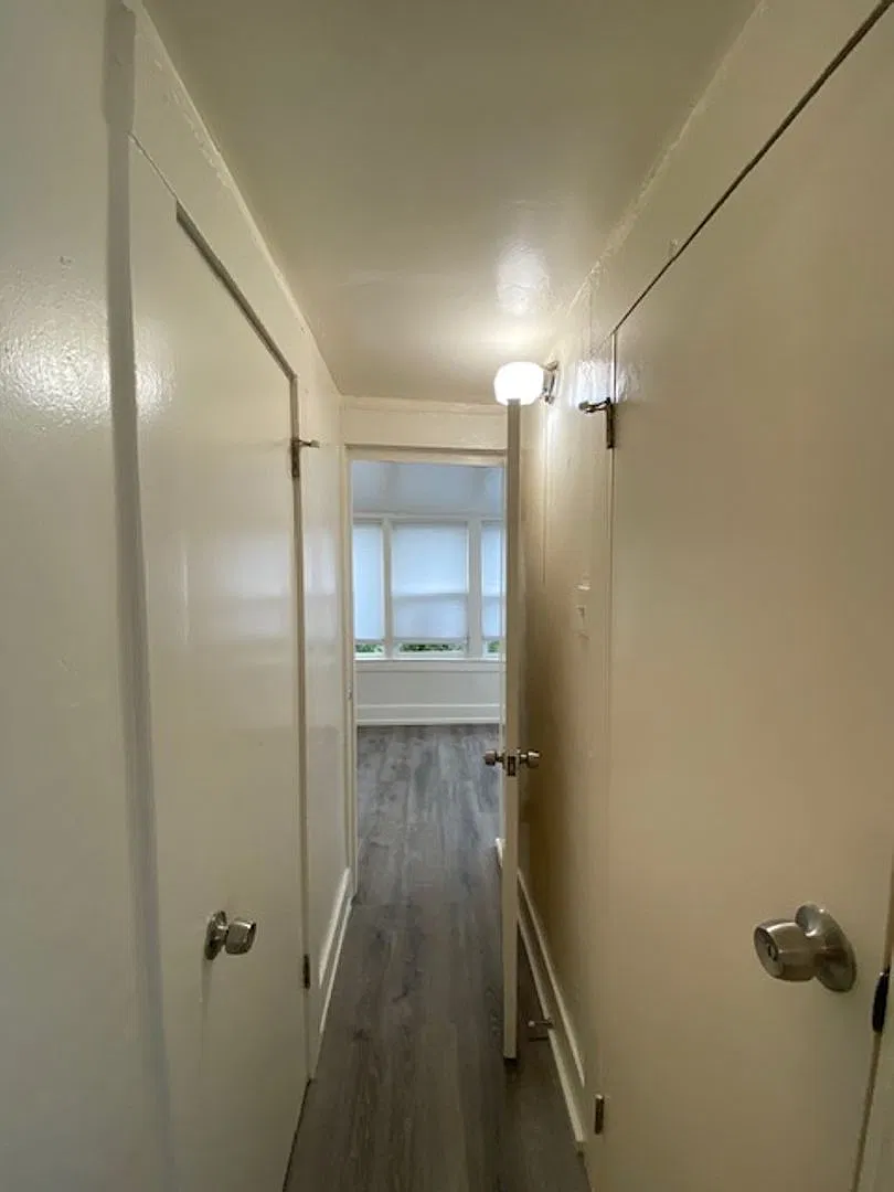 527 Merrimac St — Photo 3