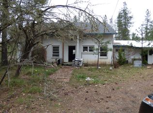 710 Garner Rd, Cave Junction, OR 97523