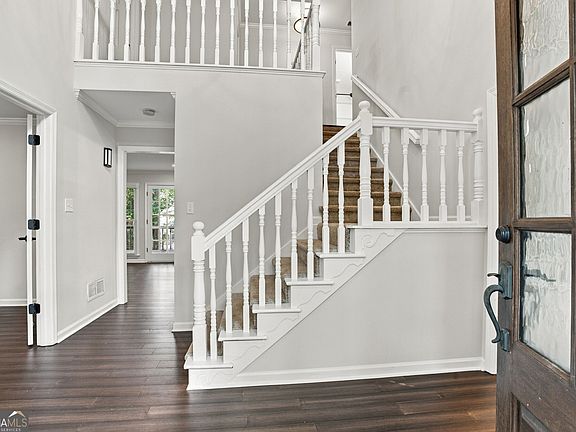 4th image of 1838 Walker Ridge Dr SW