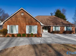 511 Gooch Ln, Madison, AL 35758
