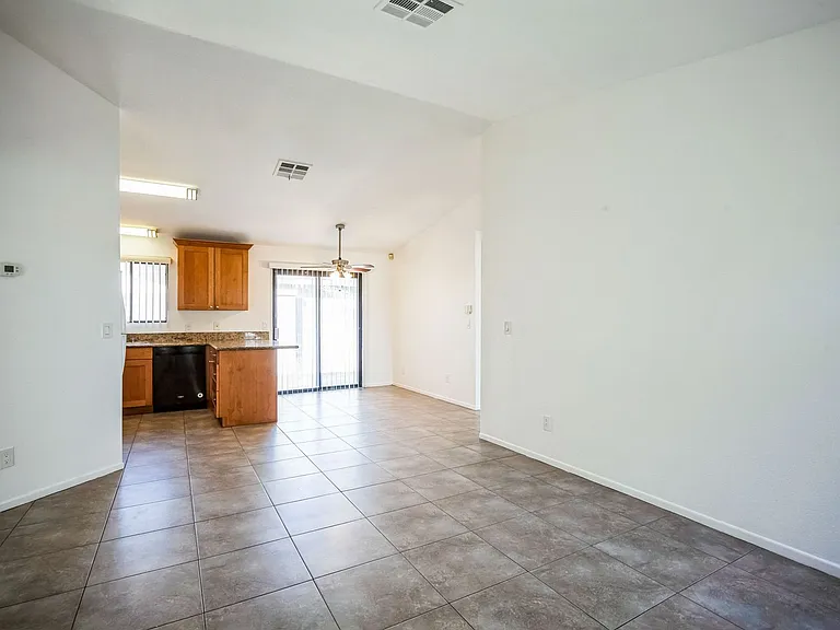78441 Avenue 42 — Photo 5