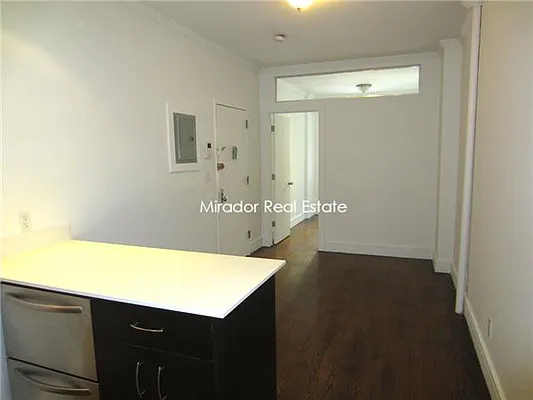Rented by Mirador Real Estate | media 23