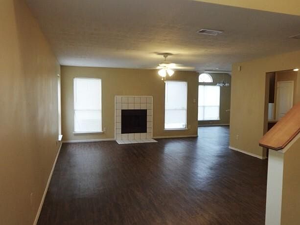 1st image of 1035 Timberloch Dr #1
