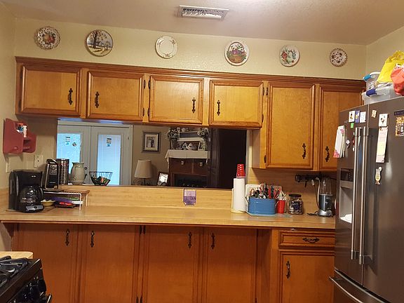 Kitchen with lots of storage