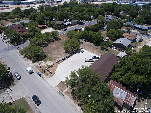 5th image of 1327 W Vestal Pl