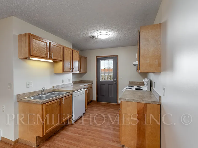 842 Serenity Ln #842 — Photo 6