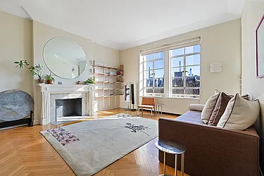 11 West 81st Street
