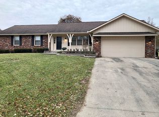 2105 Oaklawn Dr, Chillicothe, MO 64601