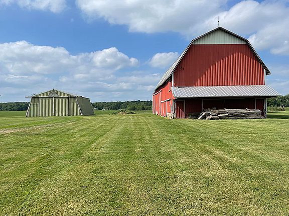 Machinery building + Barn
