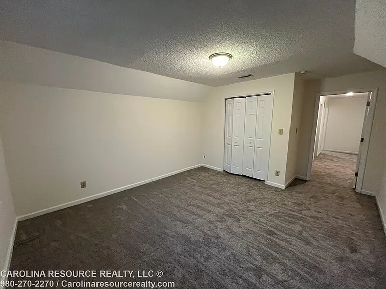 4535 Dawnwood Dr — Photo 20