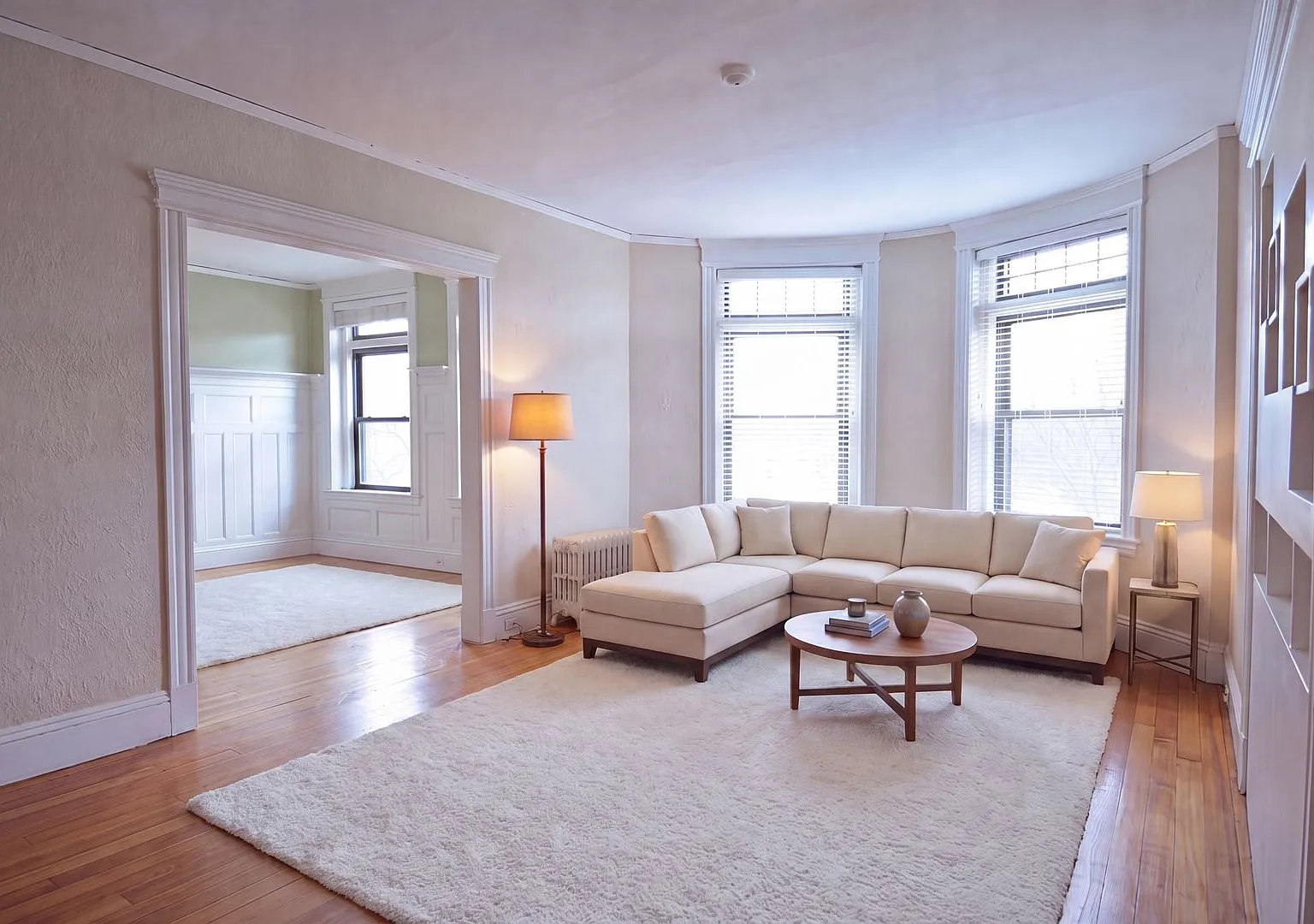 No Fee! Brookline 3.5 Bed W/Updated Kitchen + Ht/Hw Included + Parking Avail — Photo 1