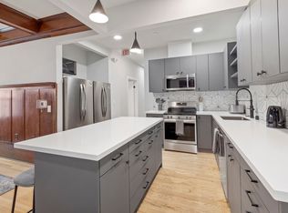 The Mansion at 1022 G, Sacramento, CA 95814