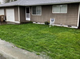 408 Kay Ave APT C, Brownsville, OR
