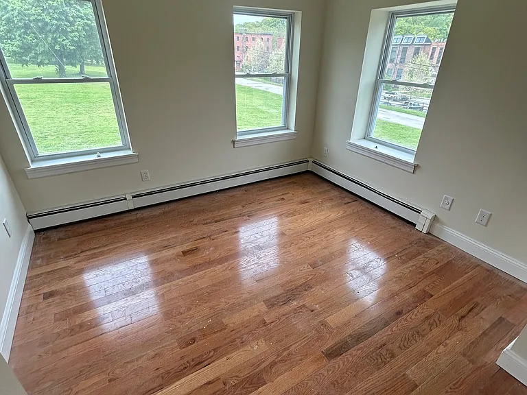 3 Miller St — Photo 27
