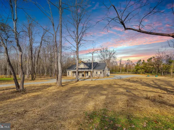 5172 Albrecht Ln, Warrenton, VA 20187