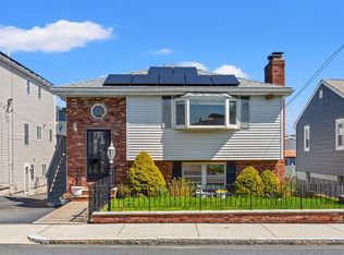 77 Rumney Rd, Revere, MA 02151