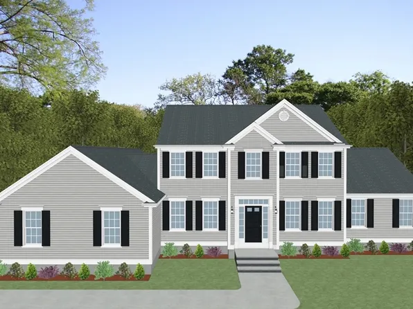 858 Pine St, Raynham, MA 02767