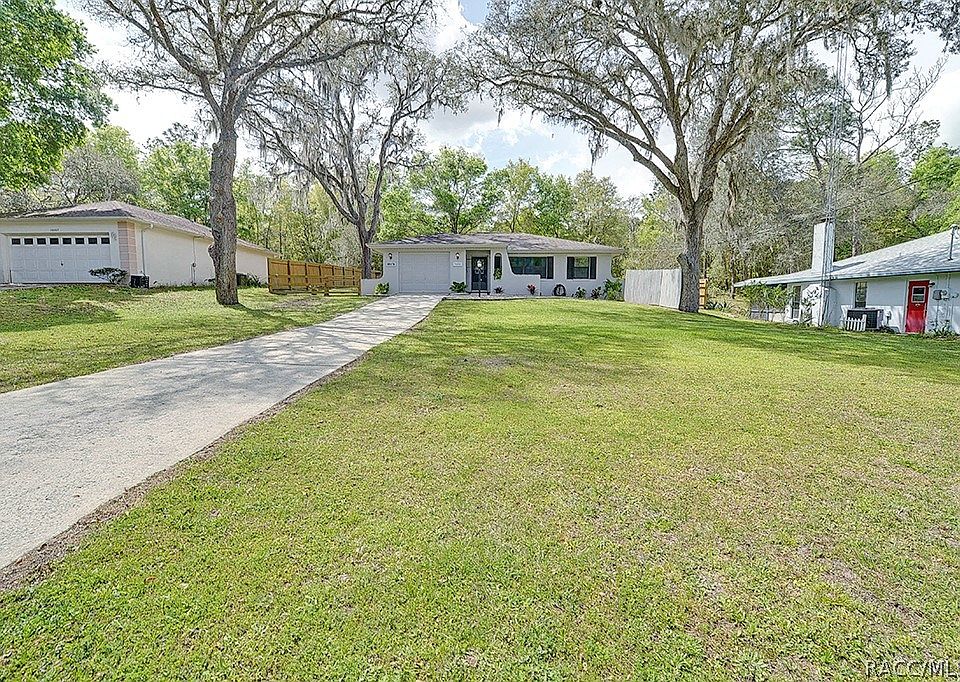 1st image of 10576 N Athenia Dr