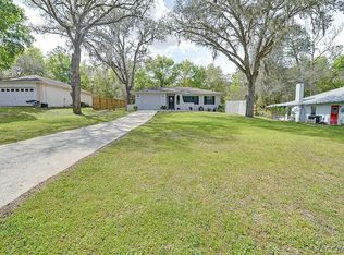 10576 N Athenia Dr, Citrus Springs, FL 34434