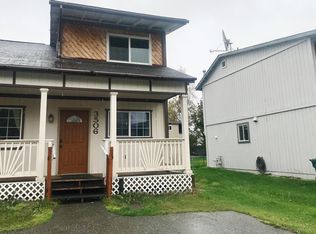 3506 Grissom Cir, Anchorage, AK 99517