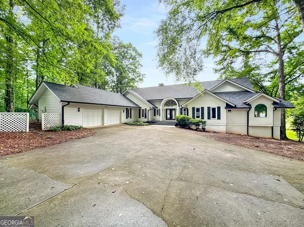 160 Fawn Rdg, Newnan, GA 30265