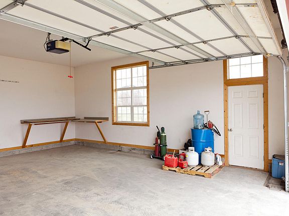 3rd image of 3044 Mack Smith Ln
