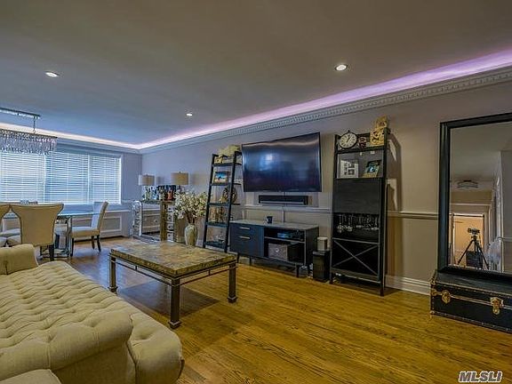 5th image of 8429 153rd Ave APT 4K