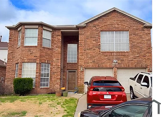 3304 Roddy Dr — Photo 1