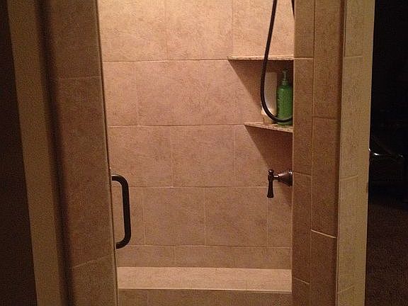 Master shower 