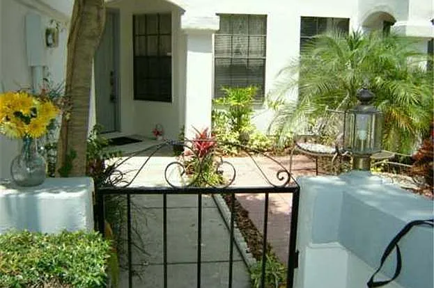 4141 Brentwood Park Cir — Photo 69
