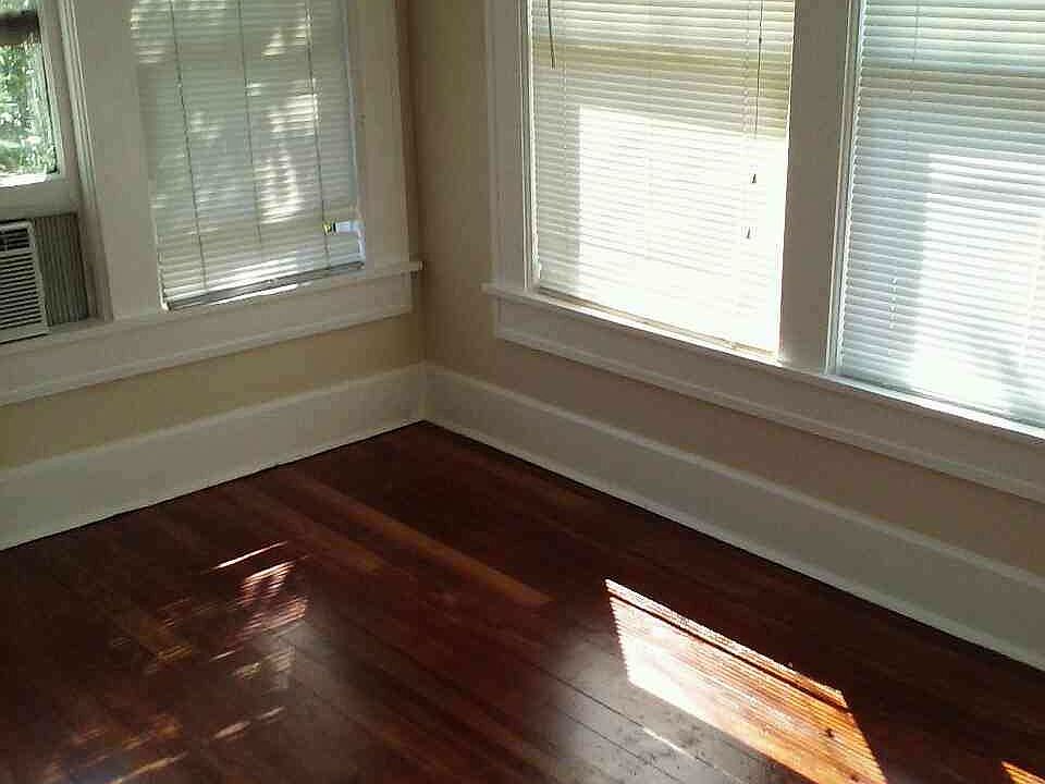 2nd image of 421 10th Ave N APT 4