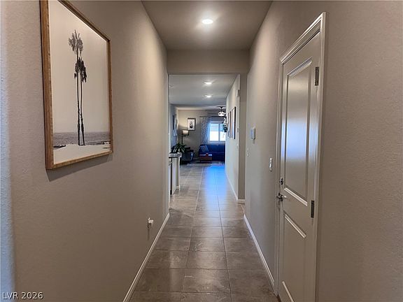 3rd image of 7622 W Diablo Dr