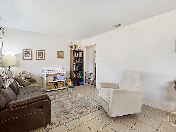 3rd image of 2133 Westlake Avenue