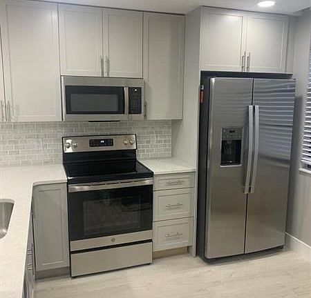 3rd image of 3635 Whitehall Dr APT 303
