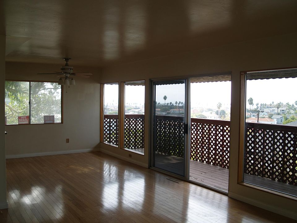Living room view showing deck.