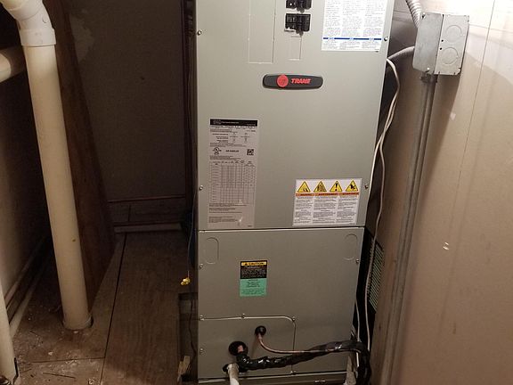 4th image of 224 N 4th St APT 405