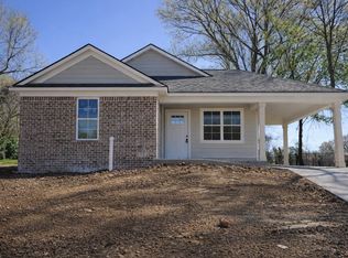 2440 Sparks St, Memphis, TN 38106
