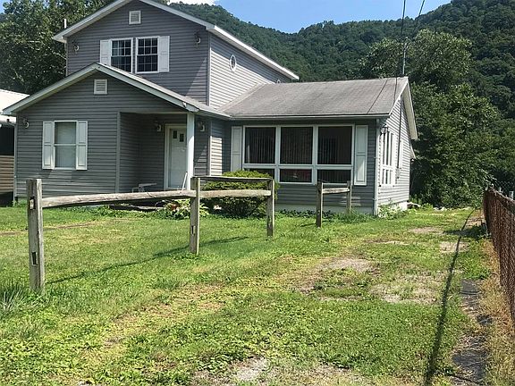 3rd image of 3014 E Riverview Dr